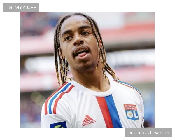 曼城“第六人跑位”新潮流：边锋内收边后卫前插的纵深突破体系